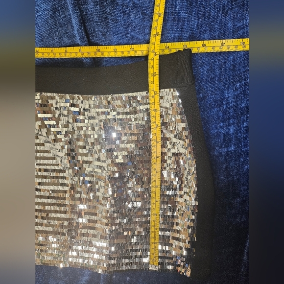 Bebe Affliction Scuba Sequin Skirt Medium - Picture 4 of 8